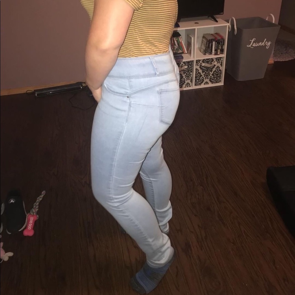 American Eagle size 12, plain jeans.